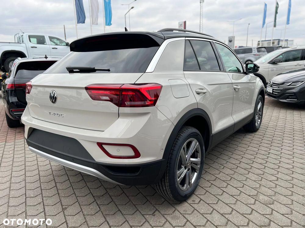 Volkswagen T-Roc 1.5 TSI Life Plus DSG - 5
