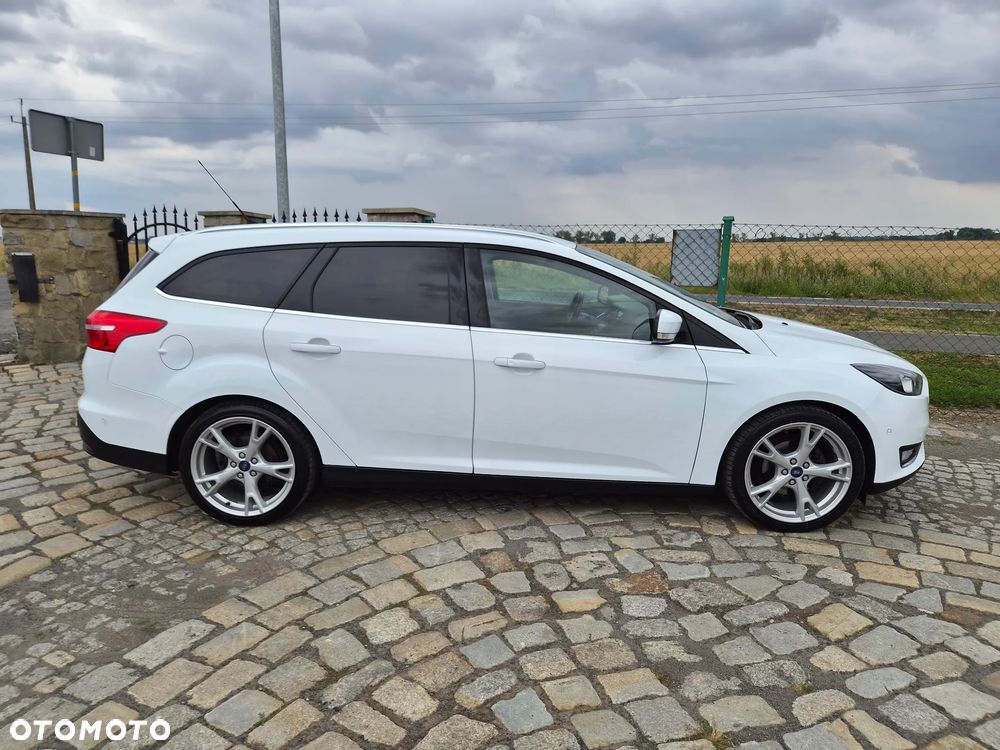 Ford Focus - 5