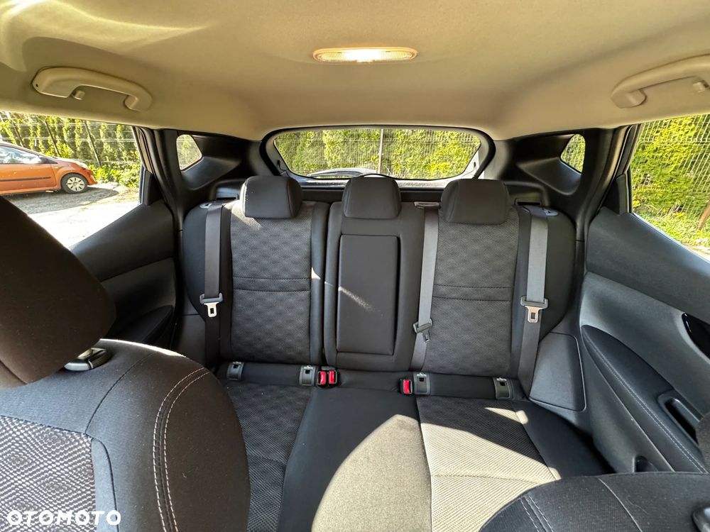 Nissan Qashqai 1.2 DIG-T N-Connecta EU6 - 22