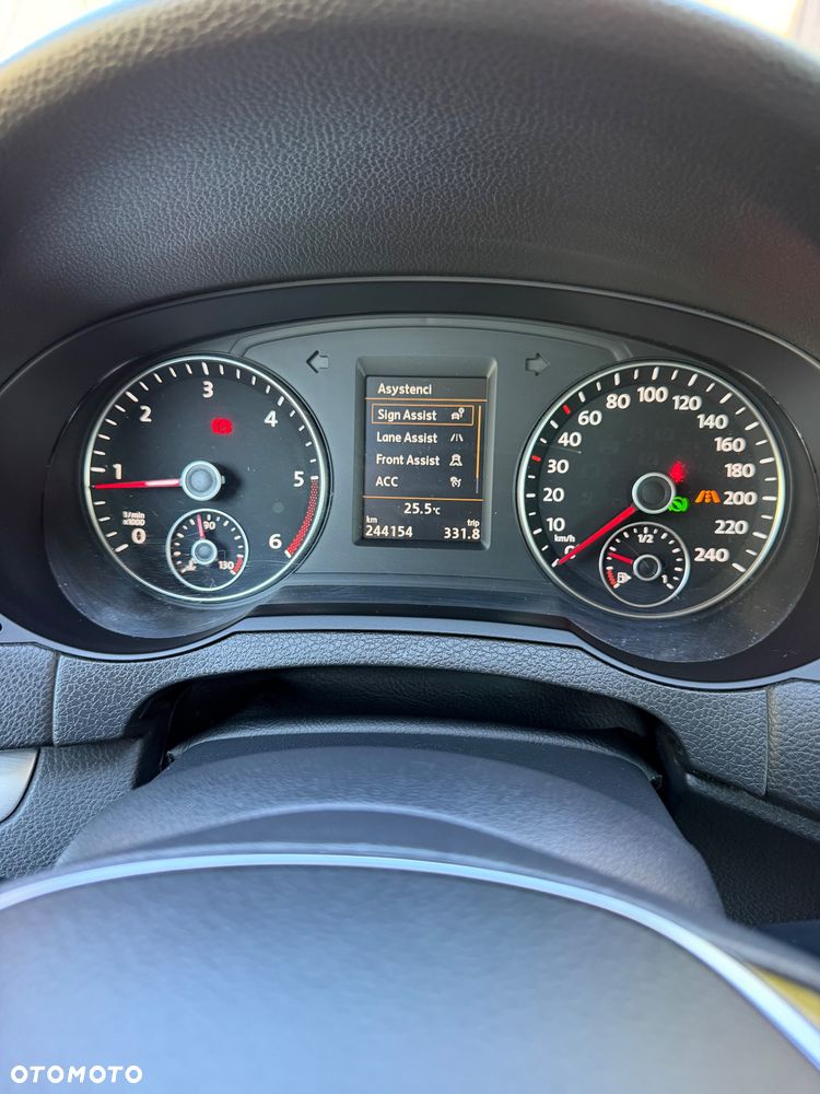 Volkswagen Sharan - 17