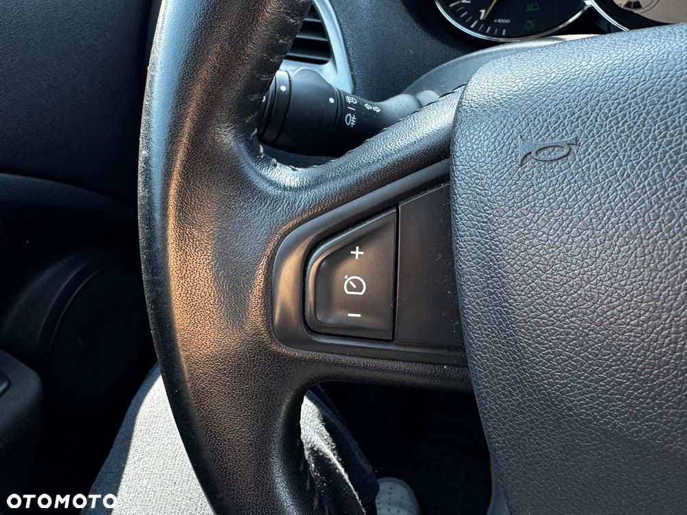 Renault Megane ENERGY TCe 115 Start & Stop Bose Edition - 10