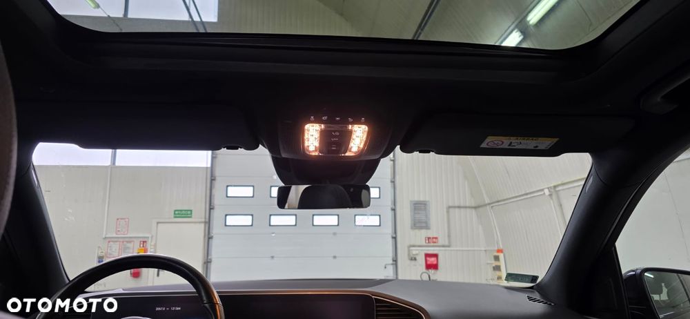 Mercedes-Benz GLE - 14