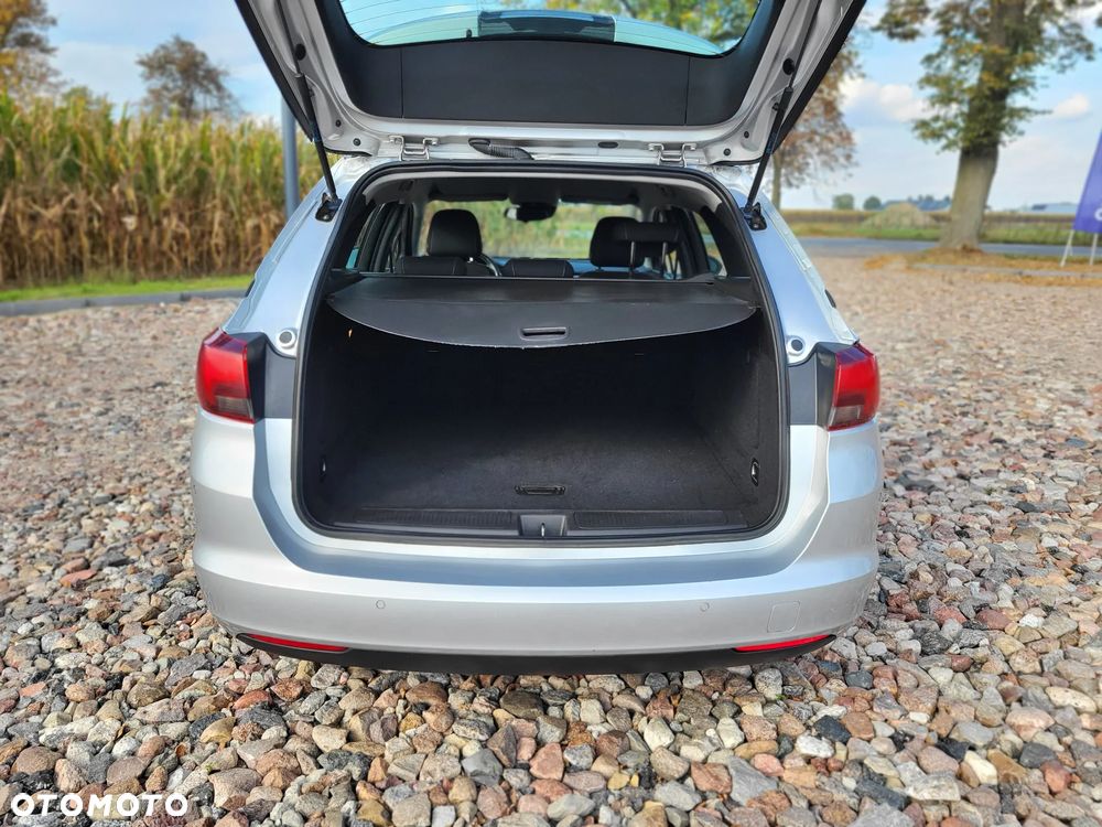 Opel Astra 1.2 T Edition S&S - 16
