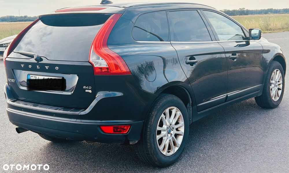 Volvo XC 60 2.4D Momentum - 2