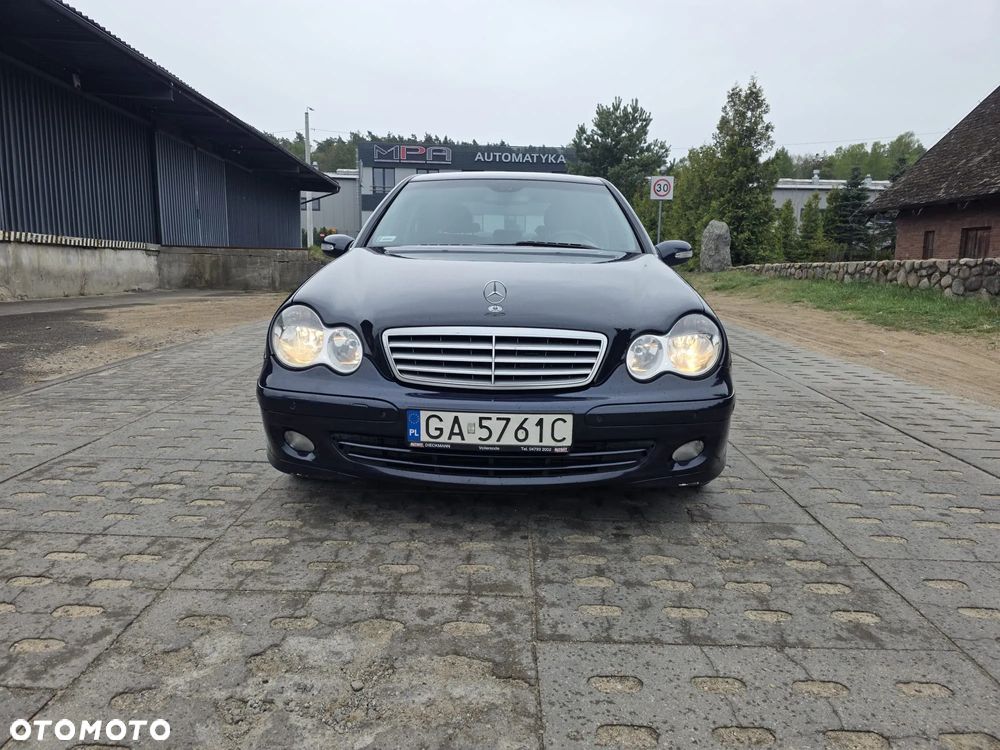 Mercedes-Benz Klasa C 220 T CDI Classic Starline - 4