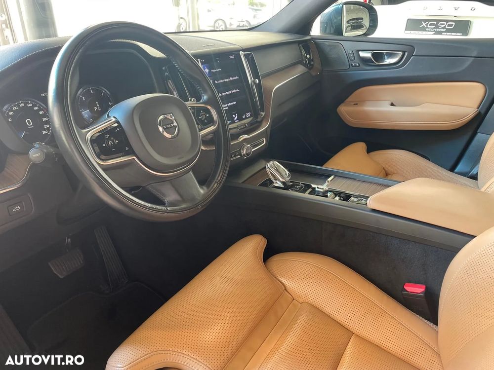 Volvo XC 60 B4 MHEV AWD Inscription - 12