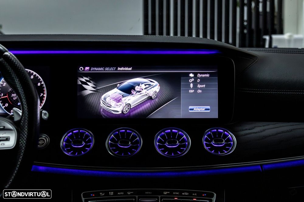 Mercedes-Benz E 53 AMG 4Matic+ - 37