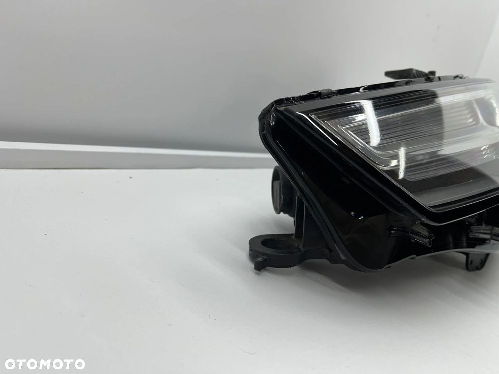 Lampa reflektor Audi A4 B9 8w 15-19r. LEWA przednia XENON KSENON + LED oryginalna EUROPA lewy przód - 2
