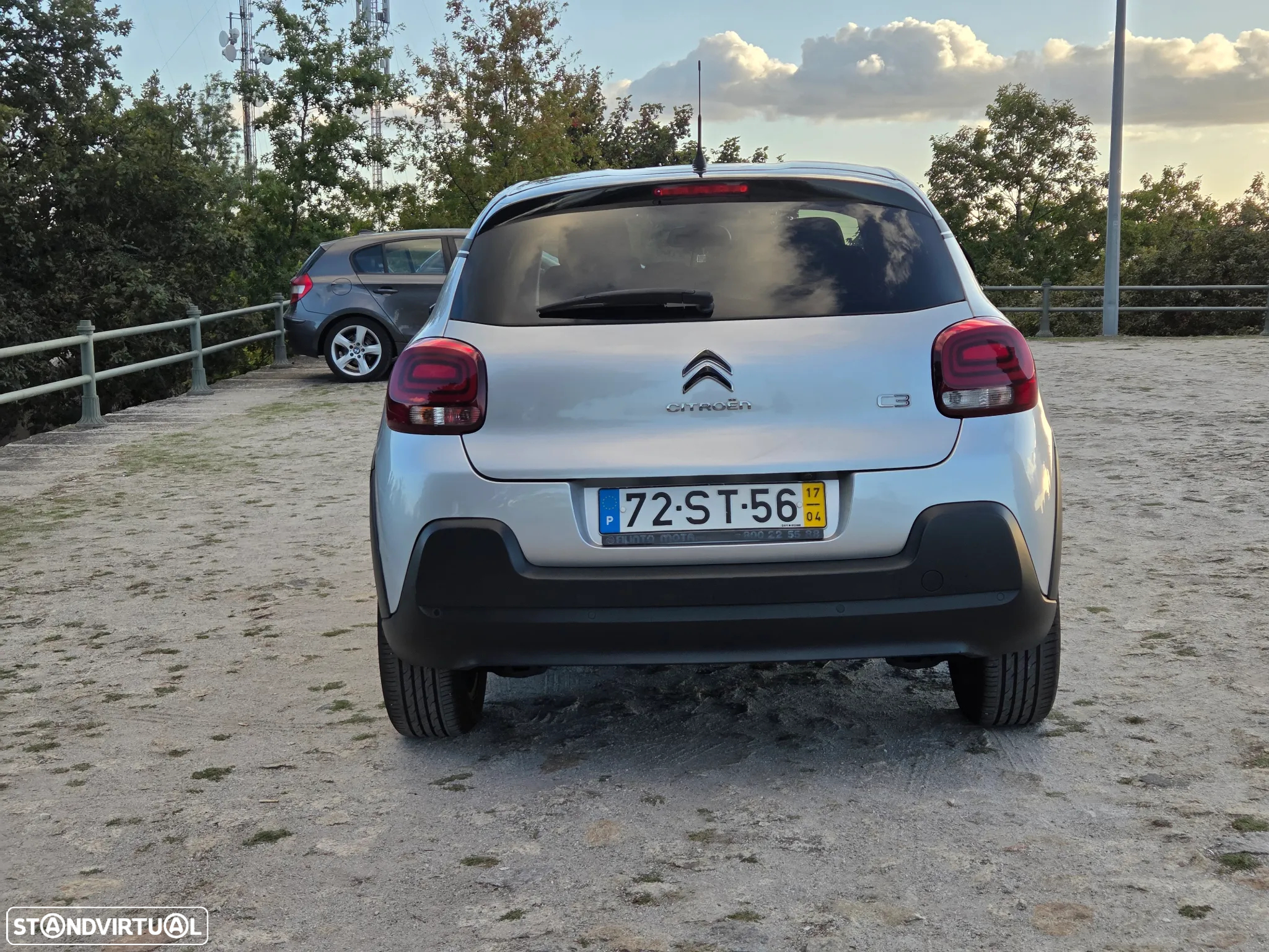 Citroën C3 1.2 PureTech Shine - 8