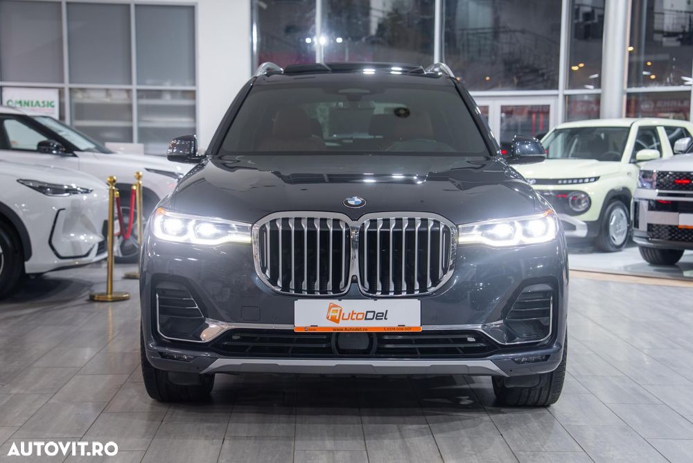 BMW X7 xDrive40i - 7