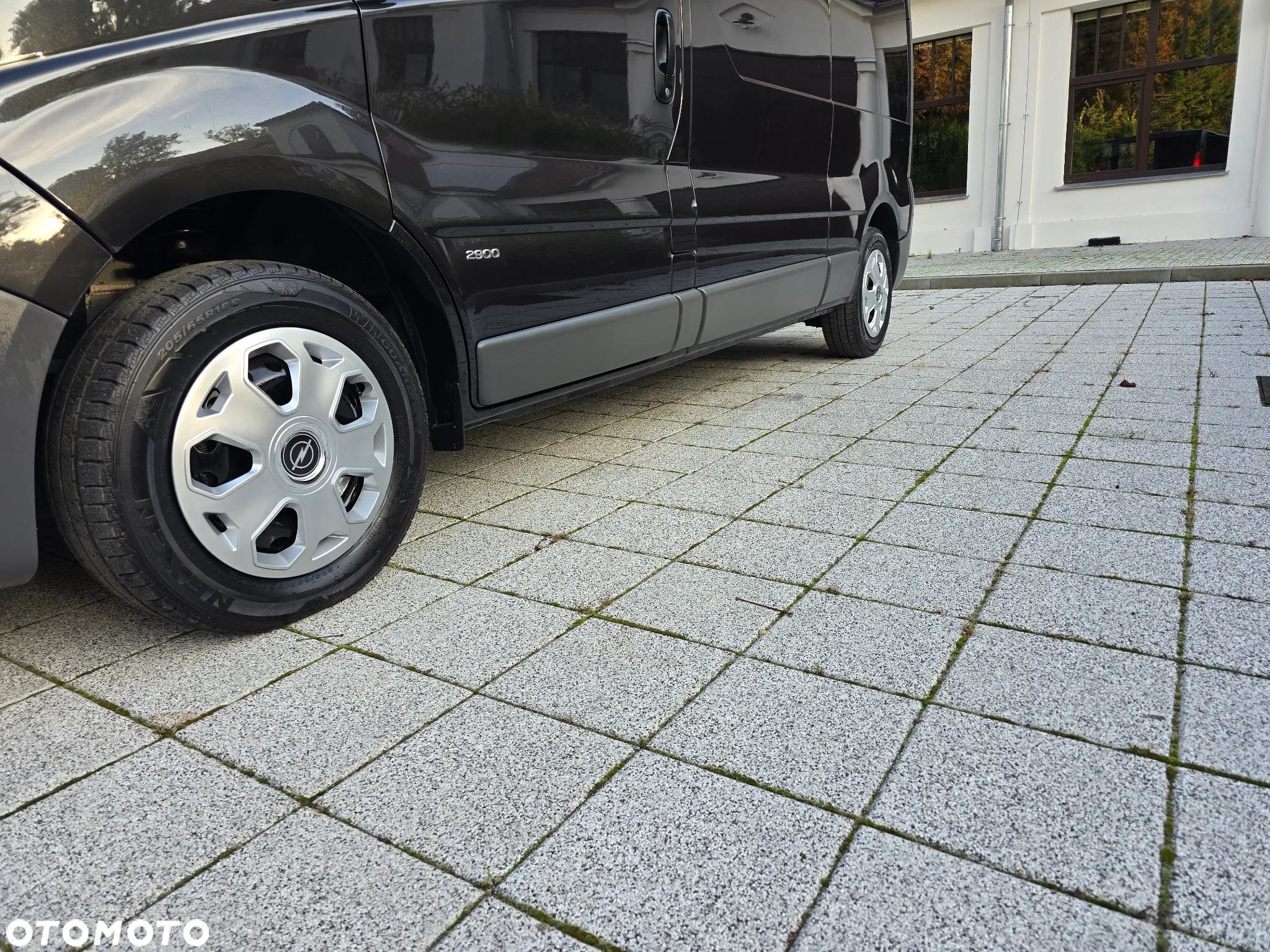 Opel Vivaro - 8