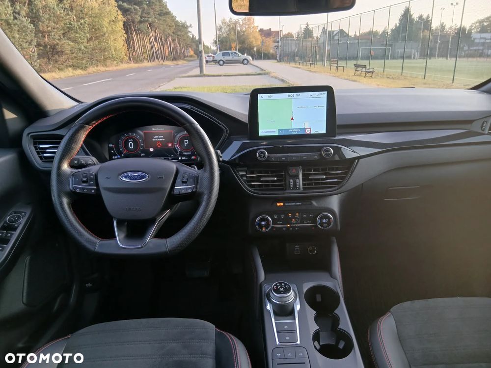 Ford Kuga 1.5 EcoBlue FWD ST-Line X - 16