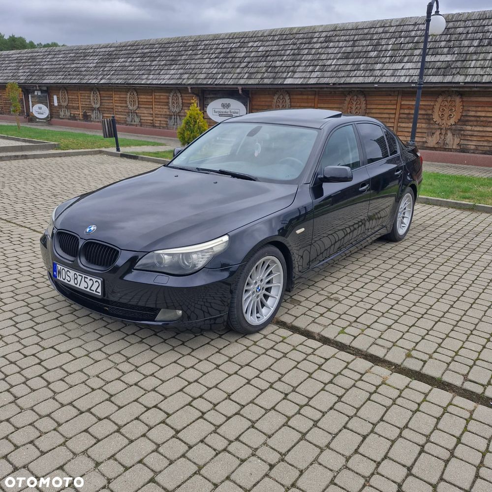 BMW Seria 5 525i - 2