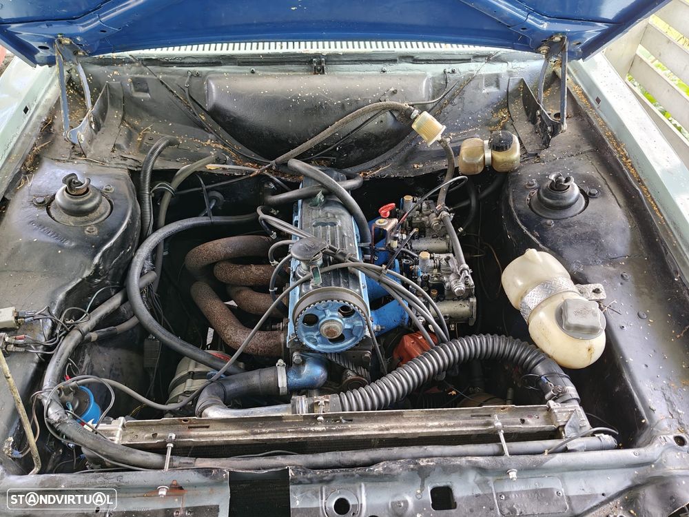 Ford Escort - 8