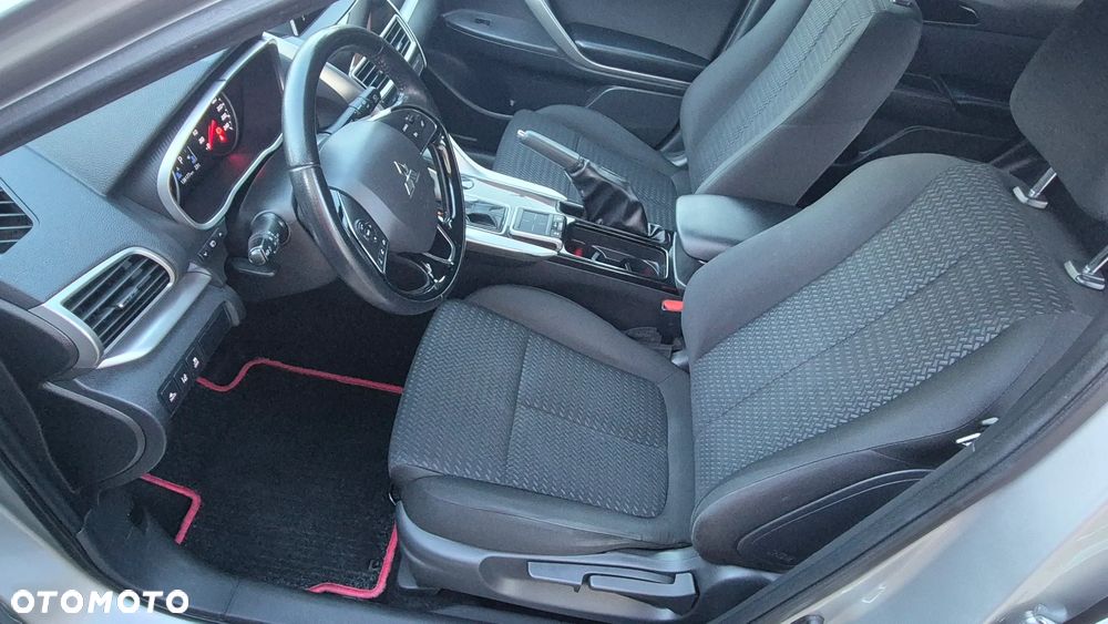 Mitsubishi Eclipse Cross 1.5 T-MIVEC 2WD CVT Diamant+ - 16
