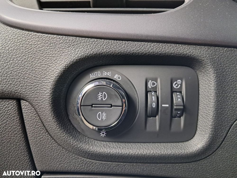 Opel Astra - 16