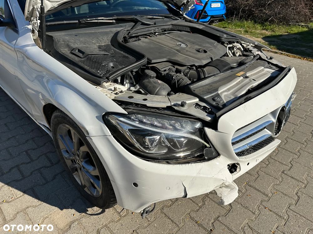 Mercedes-Benz Klasa C 220 (BlueTEC) d T 7G-TRONIC Avantgarde - 25
