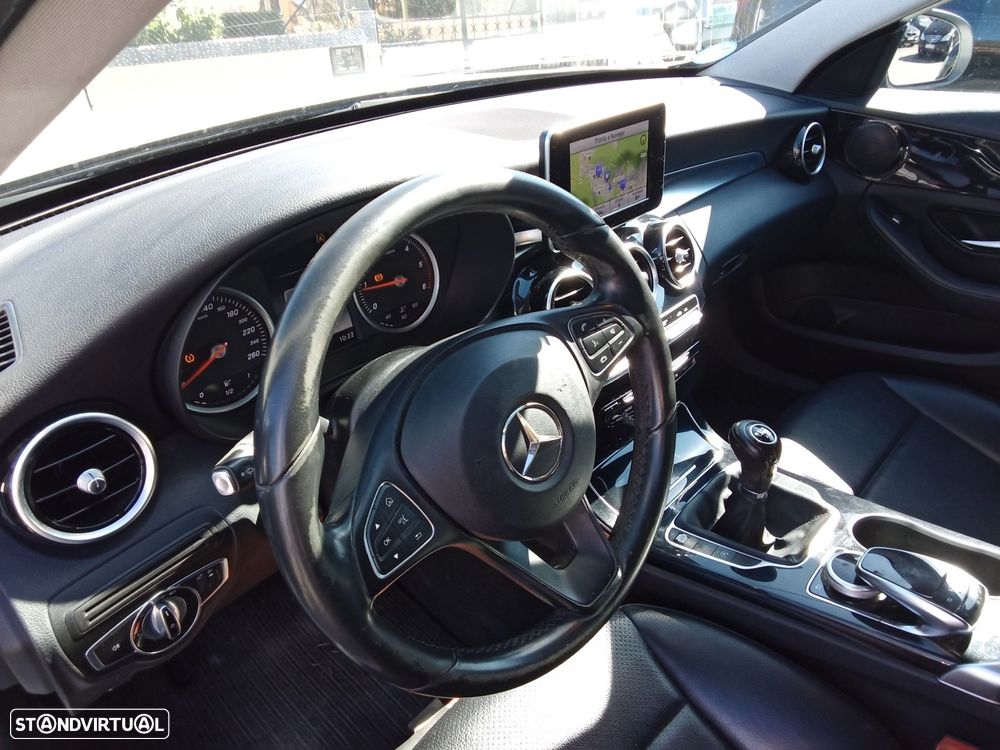 Mercedes-Benz C 180 BlueTEC Avantgarde - 11