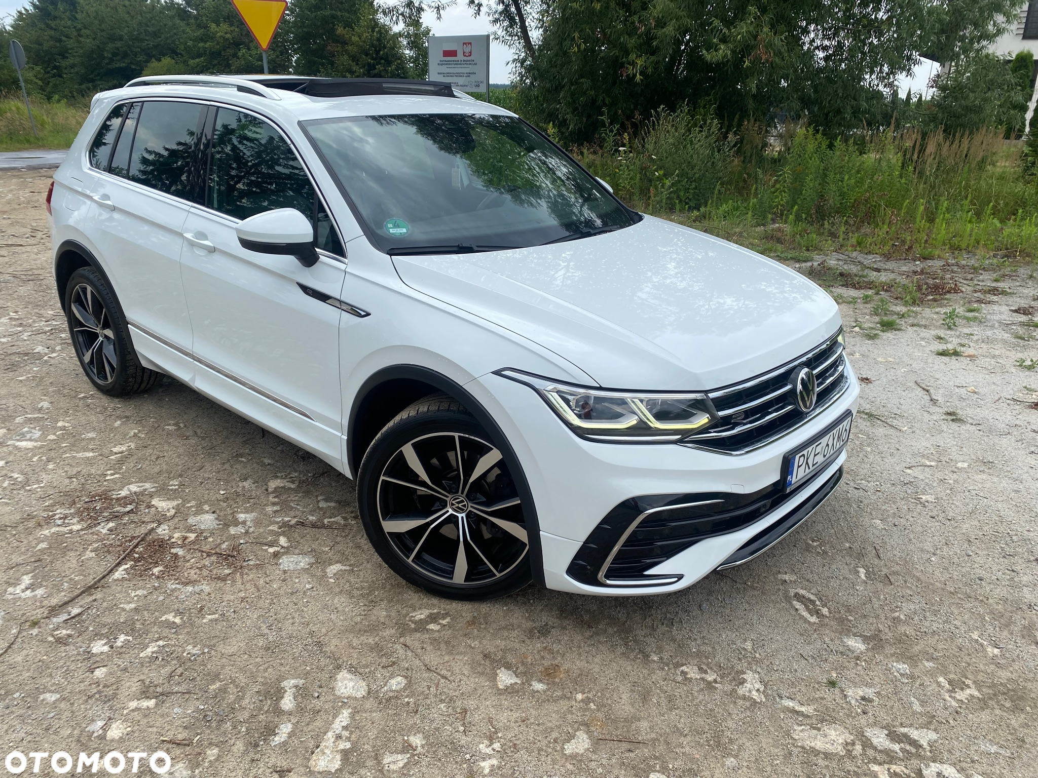 Volkswagen Tiguan 2.0 TDI SCR 4MOTION DSG R-Line - 16