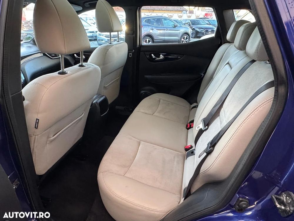 Nissan Qashqai 1.6 DCI ALL-MODE 4x4i TEKNA+ - 10