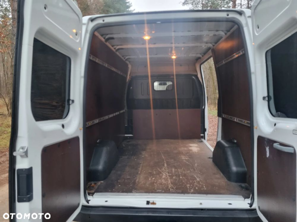 Ford Transit - 13