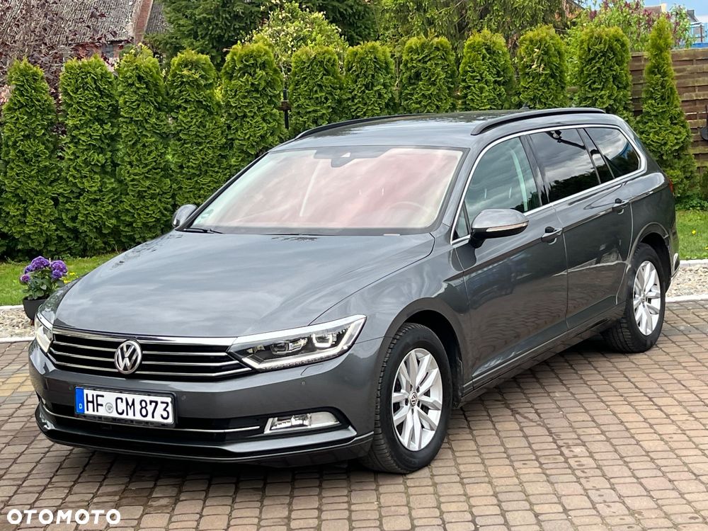 Volkswagen Passat - 10