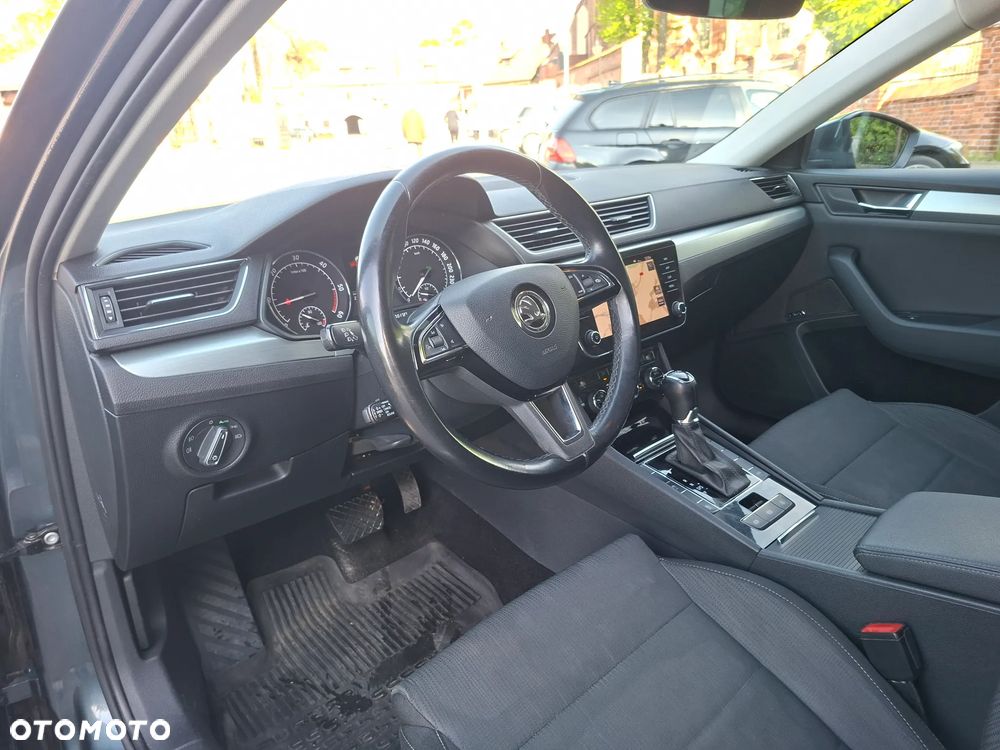 Skoda Superb 2.0 TDI SCR Style DSG - 12