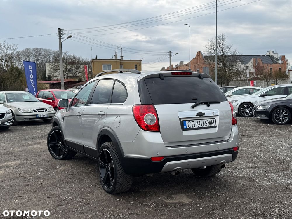 Chevrolet Captiva 2.0 4WD 5 Sitzer Automatik LT Exclusive - 12