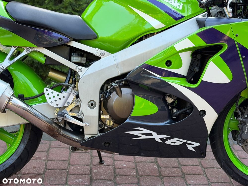 Kawasaki Ninja - 12