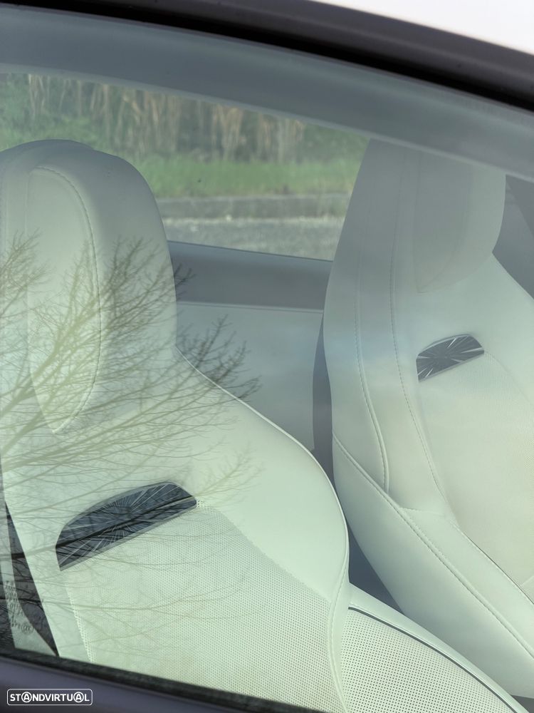 Tesla Model 3 Performance Tração Integral - 3