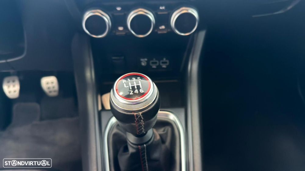 Renault Captur 1.0 TCe RS Line - 9