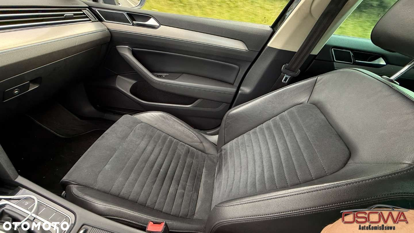 Volkswagen Passat - 21