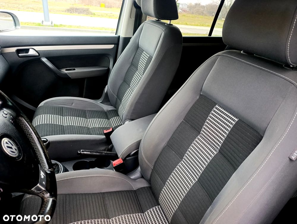 Volkswagen Touran 1.9 TDI DPF United - 8