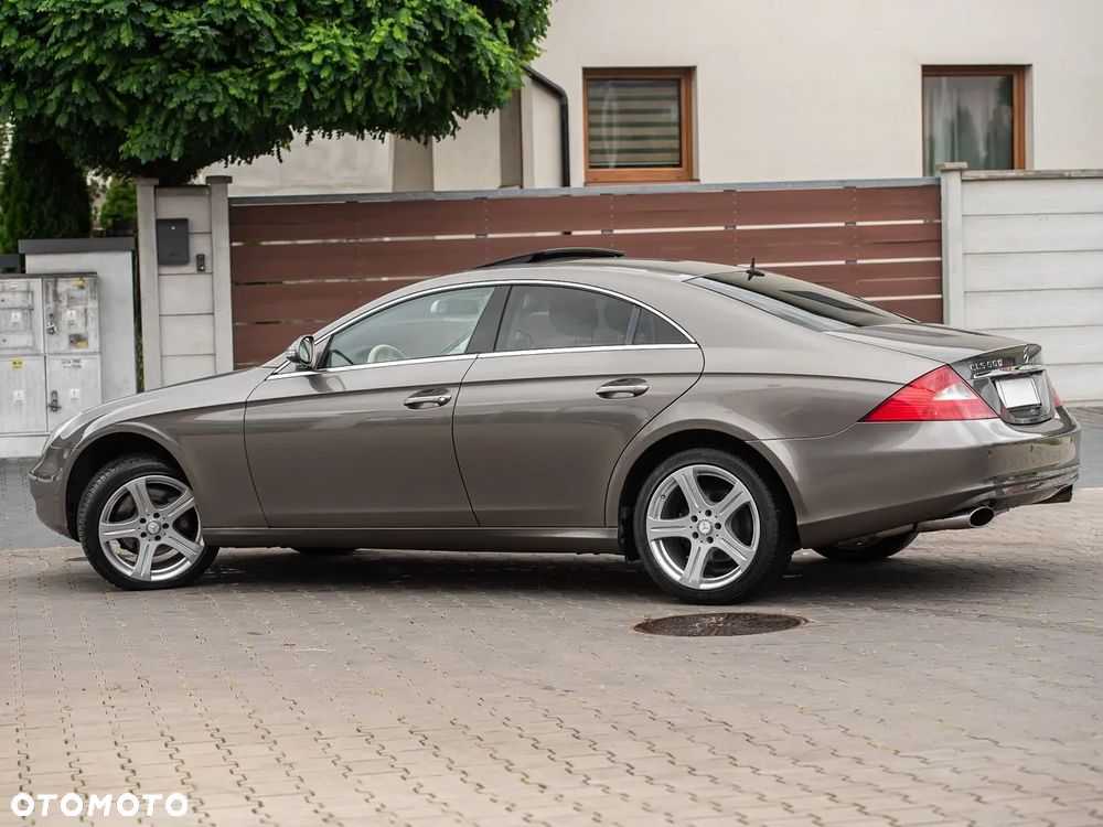 Mercedes-Benz CLS - 5