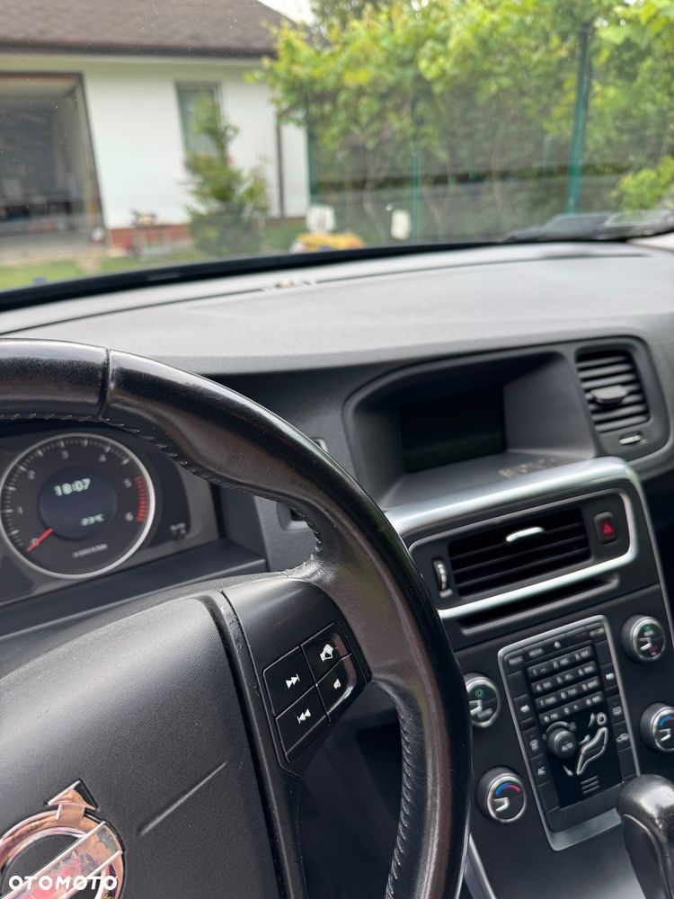 Volvo S60 - 2