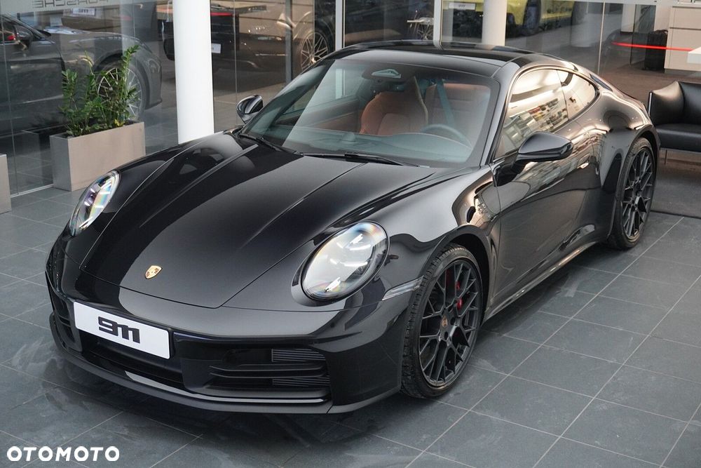 Porsche 911 Carrera S - 5