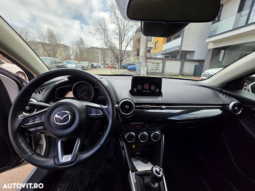 Mazda 2 G90 Takumi - 7