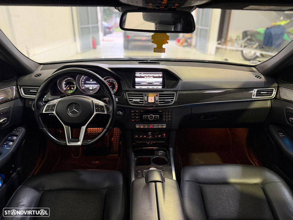 Mercedes-Benz E 300 - 6