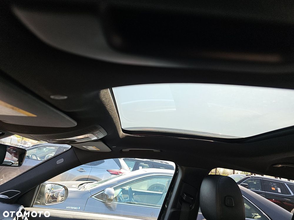 Mercedes-Benz GLB 250 4-Matic Progressive 8G-DCT - 16