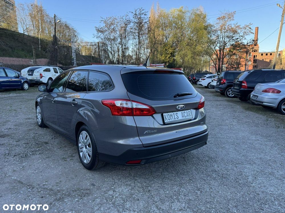 Ford Focus - 4