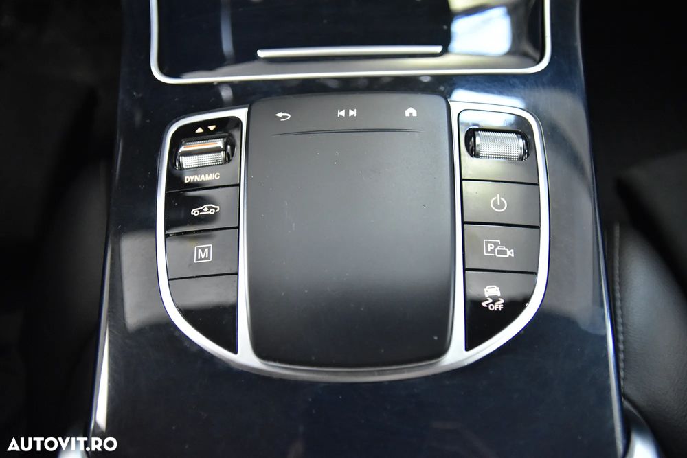 Mercedes-Benz GLC - 18