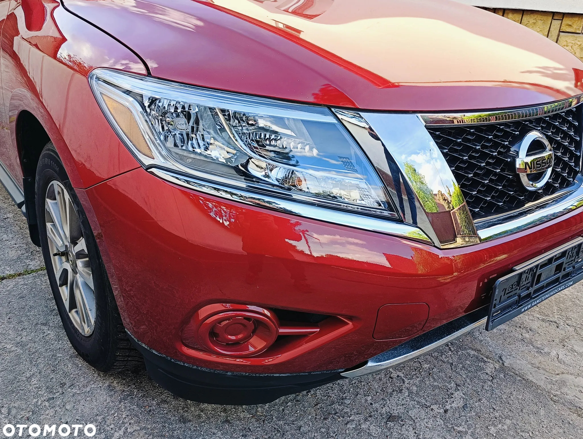 Nissan Pathfinder - 14