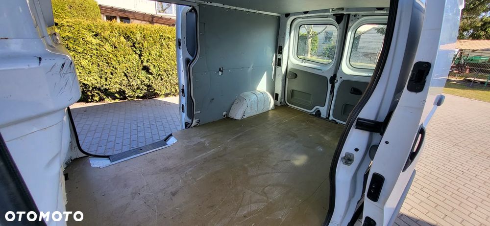 Nissan PRIMASTAR - 11