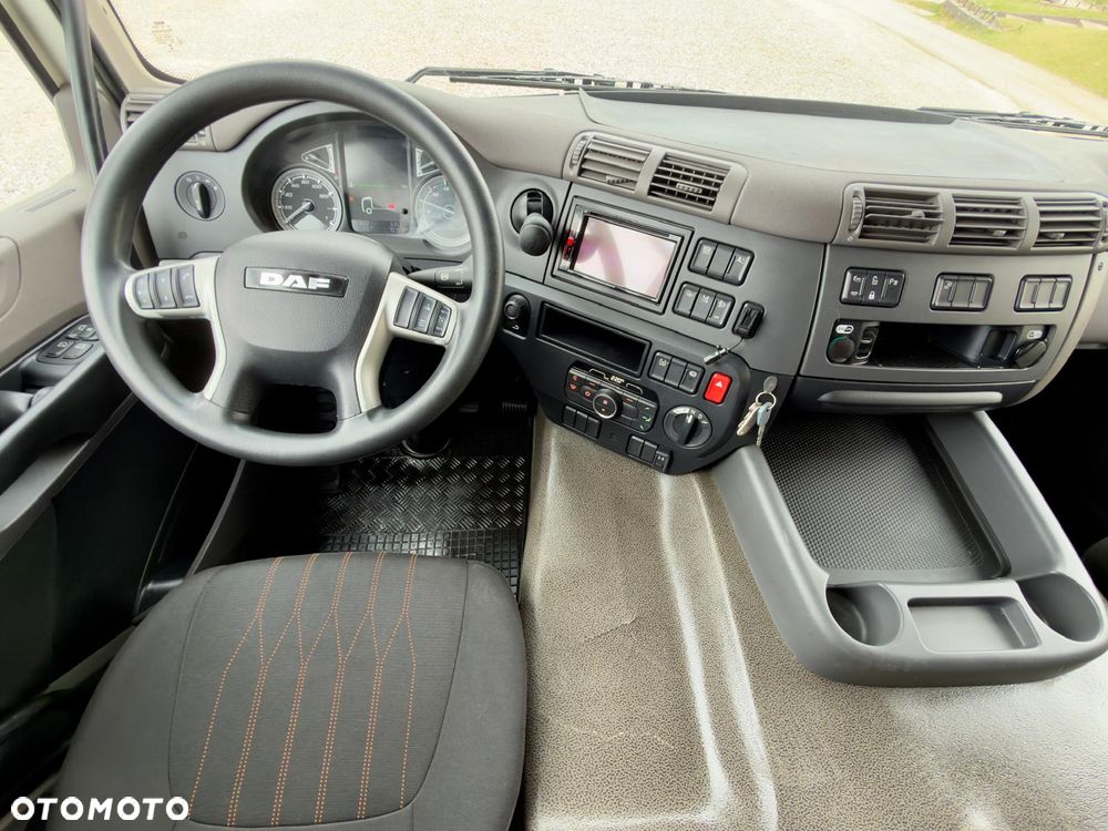 DAF CF320 / FIRANKA / WINDA  / 22 PALETY / KLIMA POSTOJOWA / E6 / 9300 ŁADOWNOŚĆ / NISKI PRZEBIEG / AUTOMAT / SYPIALKA /JEDEN WŁAŚCICIEL / SPROWADZONY / PALET / 2019 / - 26