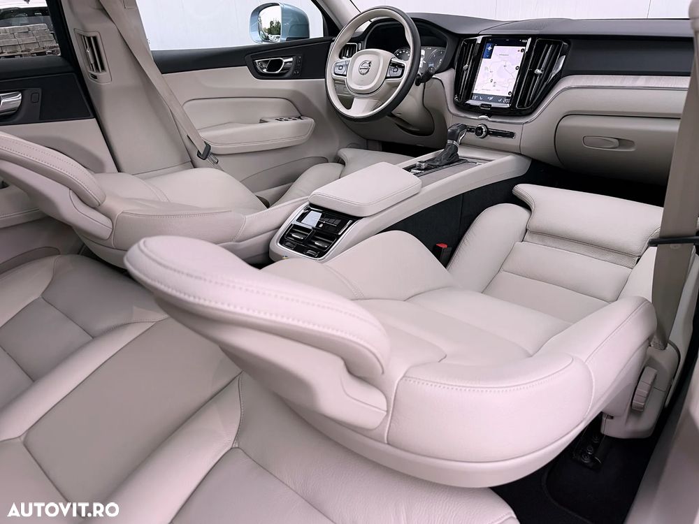Volvo XC 60 D5 AWD Geartronic Inscription - 19