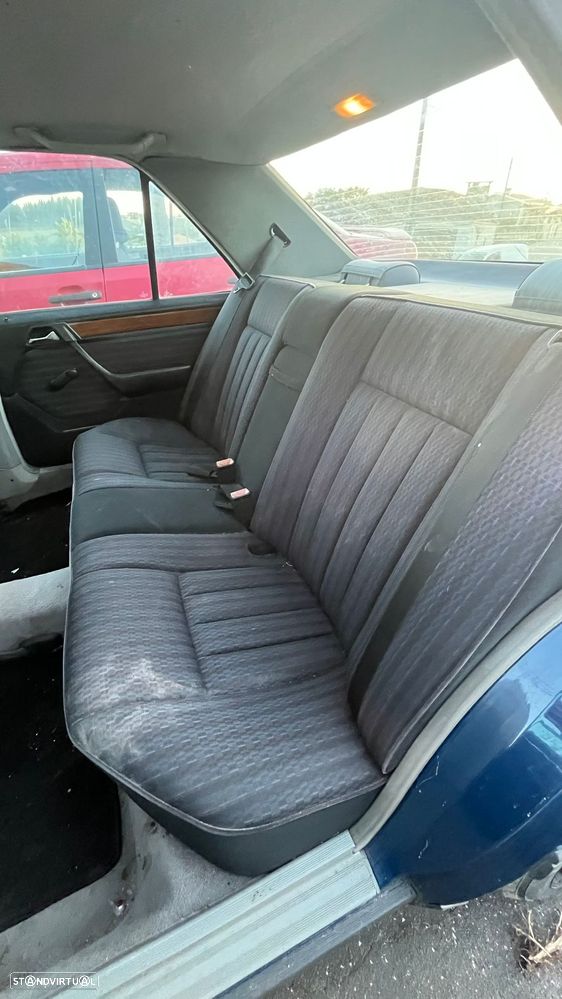 Mercedes-Benz W124 (1984-1997) 200 TD - 13