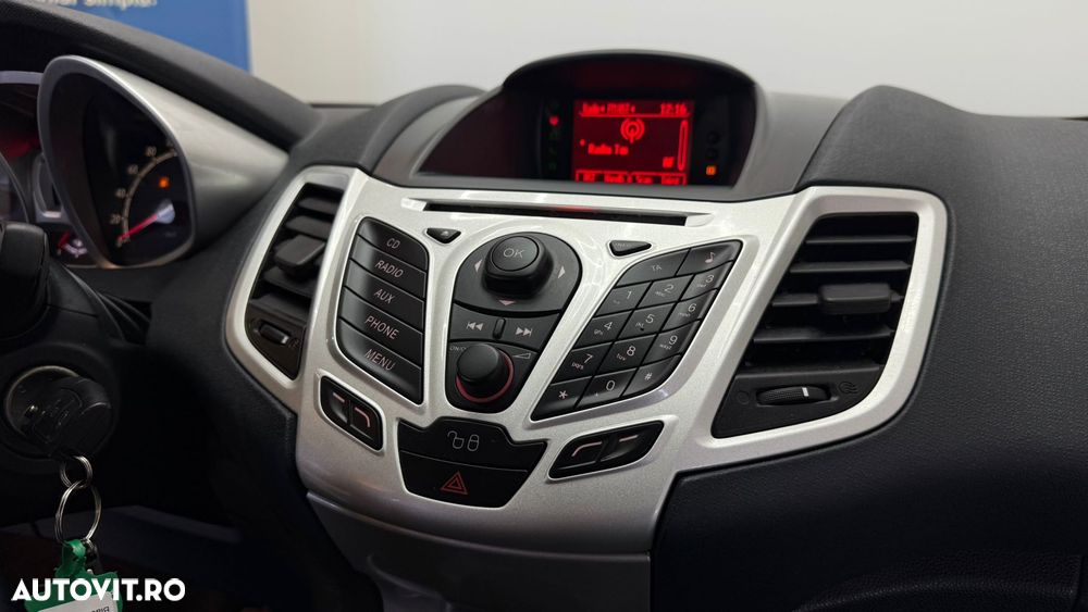 Ford Fiesta 1.25 Titanium - 20