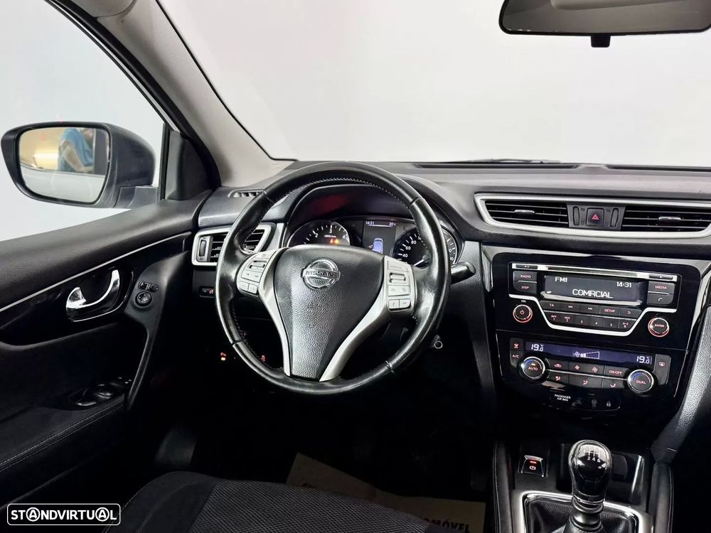 Nissan Qashqai 1.5 dCi Acenta Connect - 23