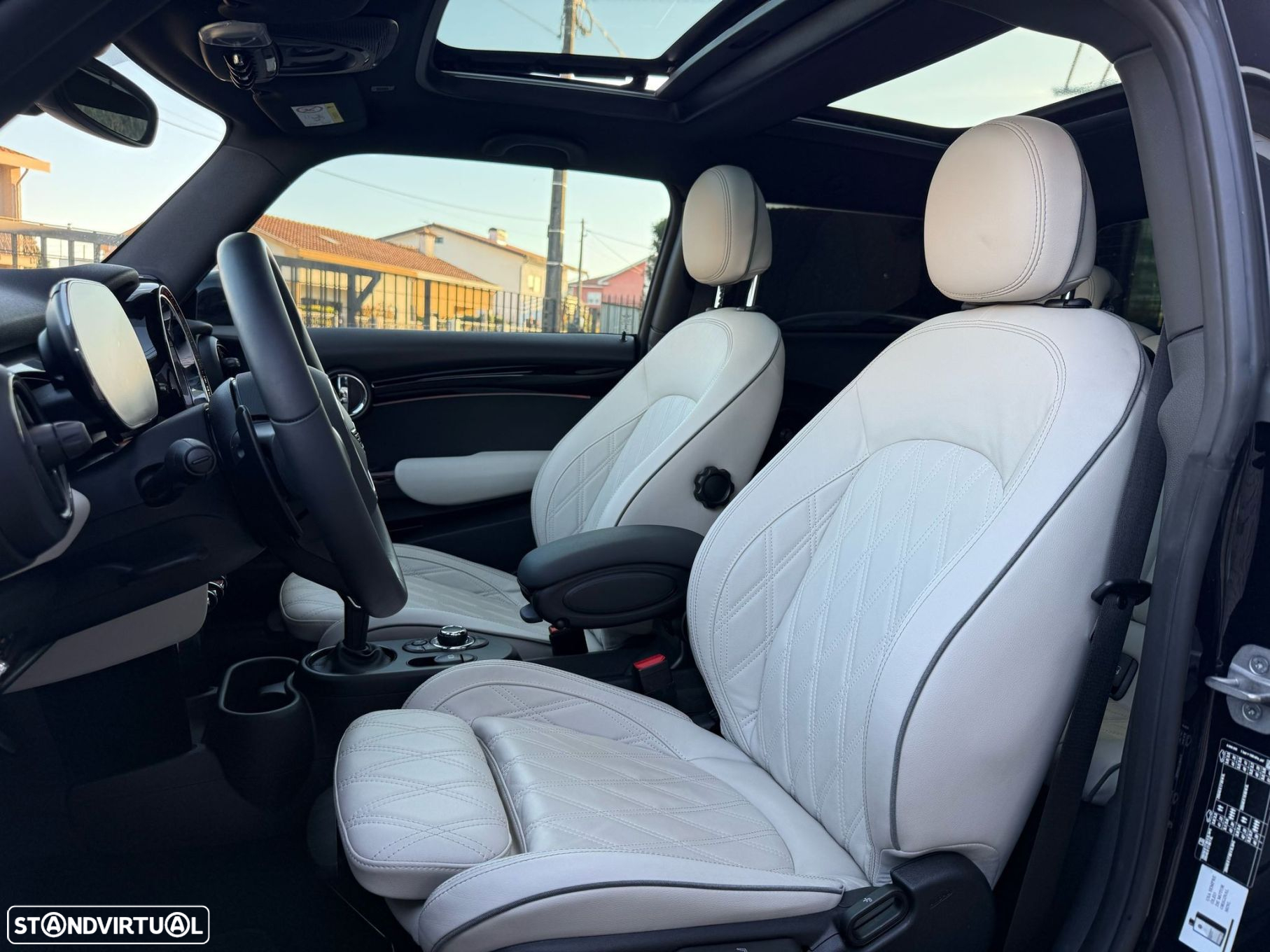 MINI 3 Portas John Cooper Works Auto Desportiva - 25