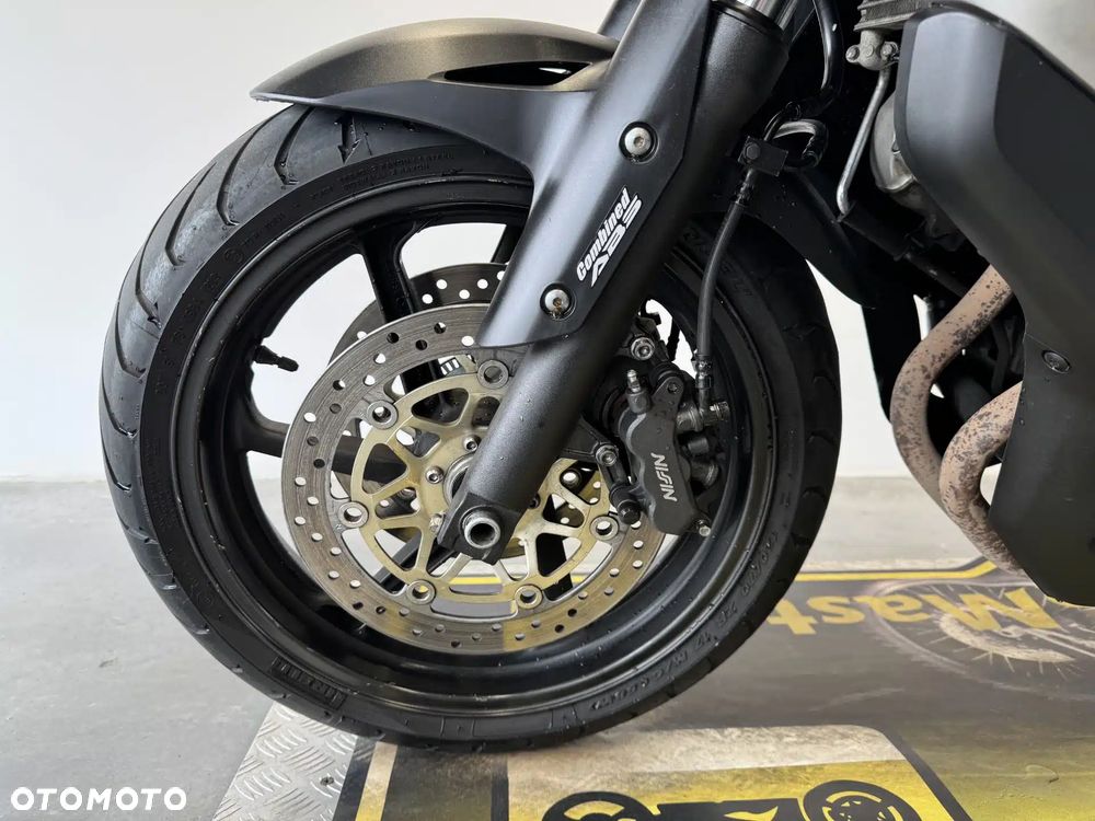 Honda VFR - 18
